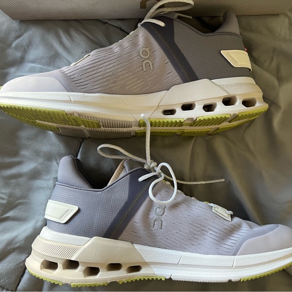 On Cloudnova Flux womens 8 US - Picture 2 of 11